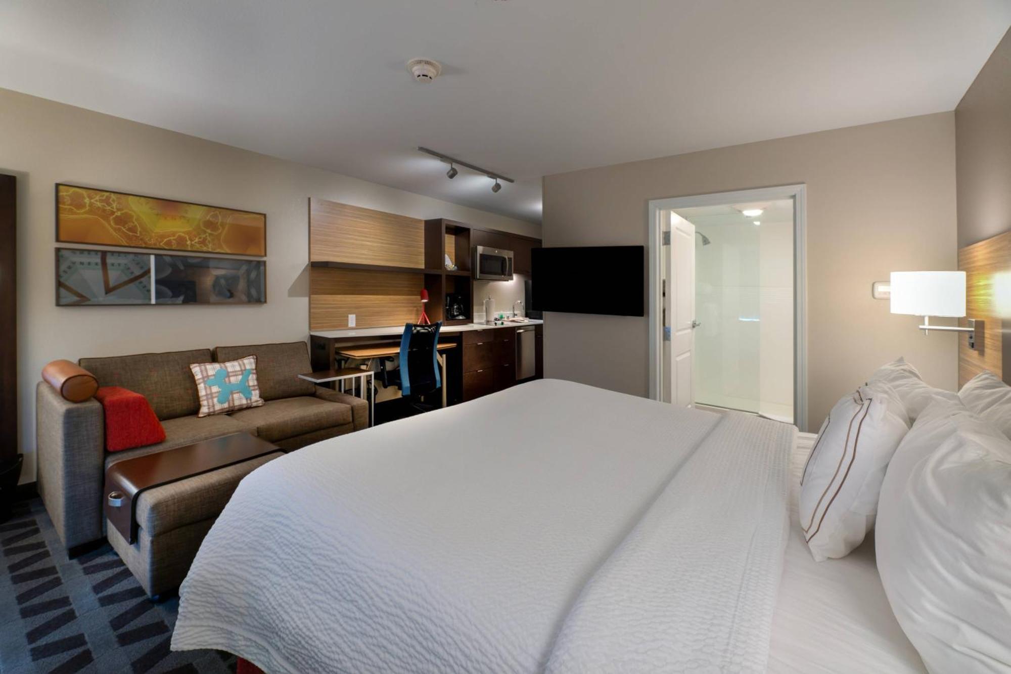 Towneplace Suites By Marriott Milwaukee Oak Creek Exterior photo